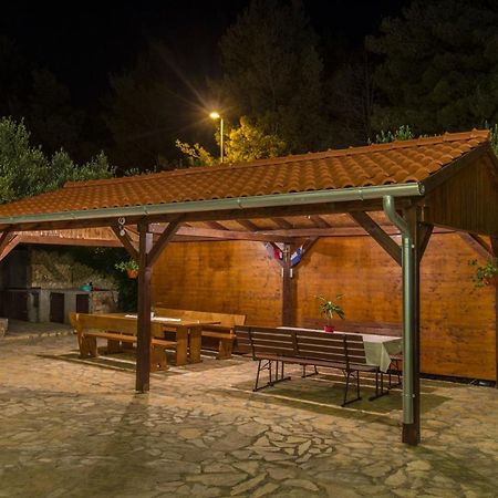 וודיצה Apartmani Mariva מראה חיצוני תמונה
