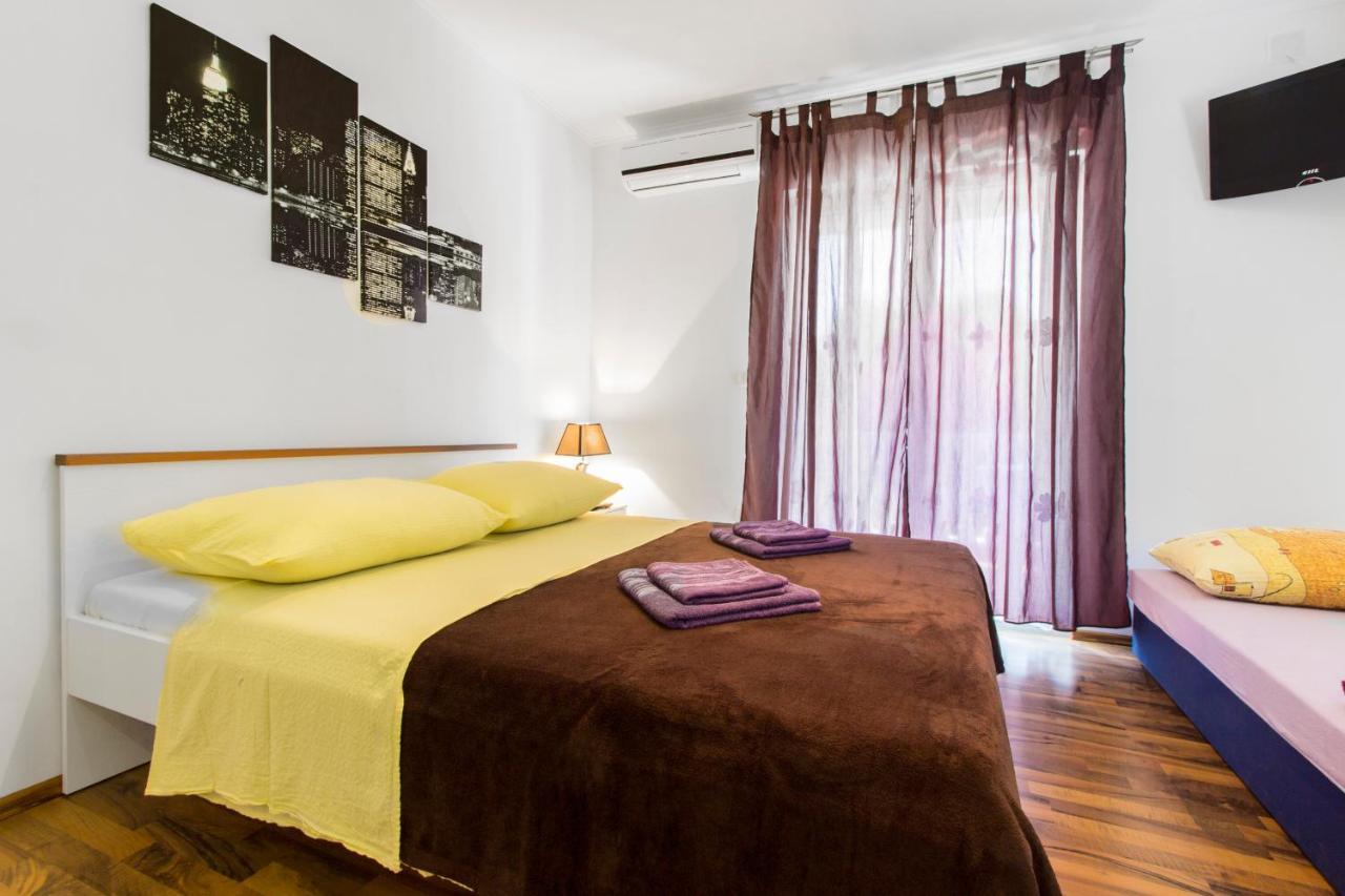 וודיצה Apartmani Mariva מראה חיצוני תמונה