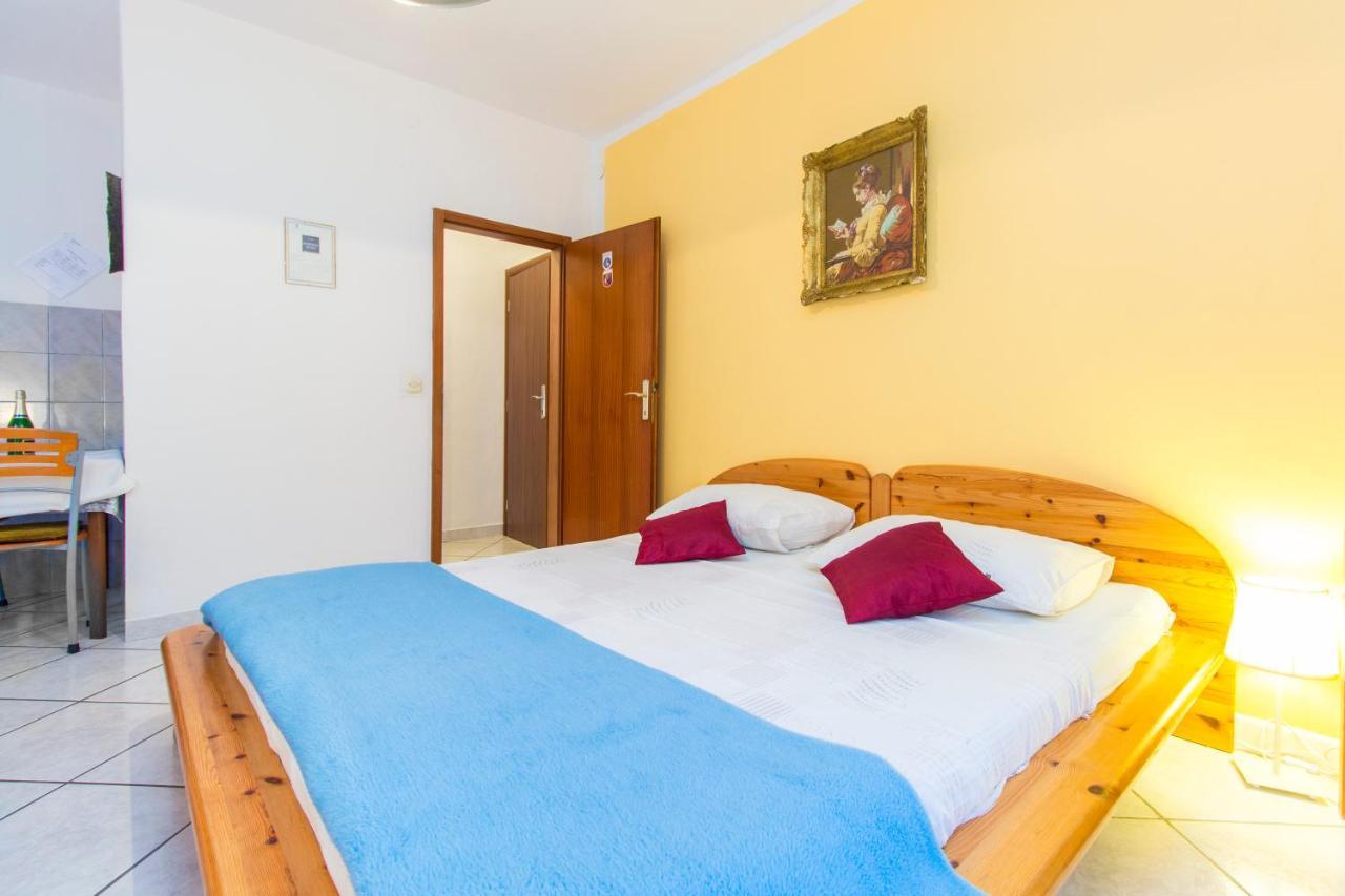 וודיצה Apartmani Mariva מראה חיצוני תמונה