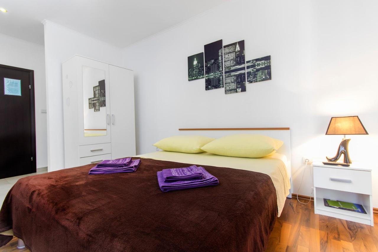 וודיצה Apartmani Mariva מראה חיצוני תמונה