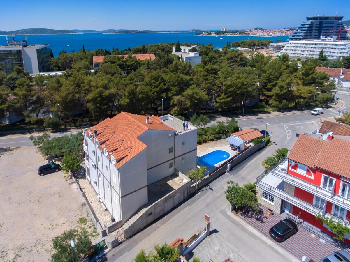 וודיצה Apartmani Mariva מראה חיצוני תמונה