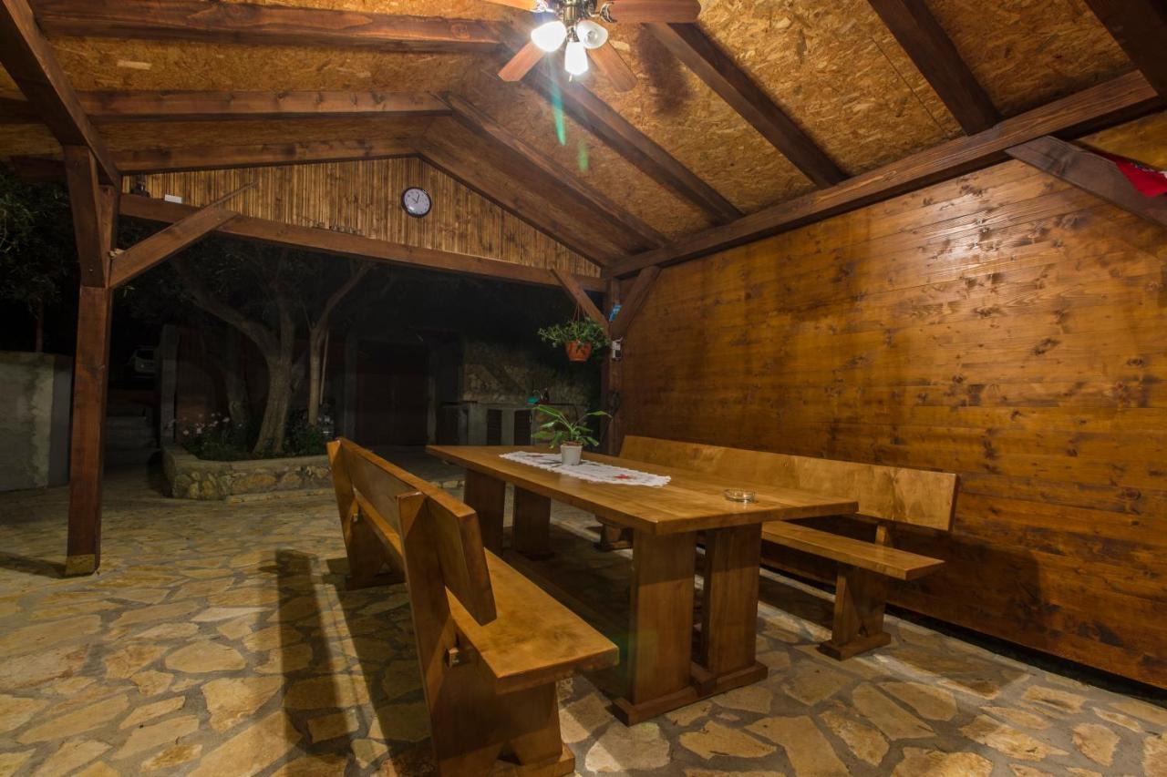 וודיצה Apartmani Mariva מראה חיצוני תמונה