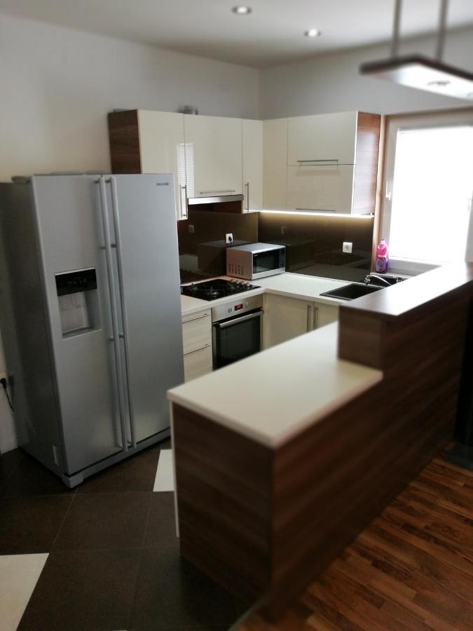 וודיצה Apartmani Mariva מראה חיצוני תמונה
