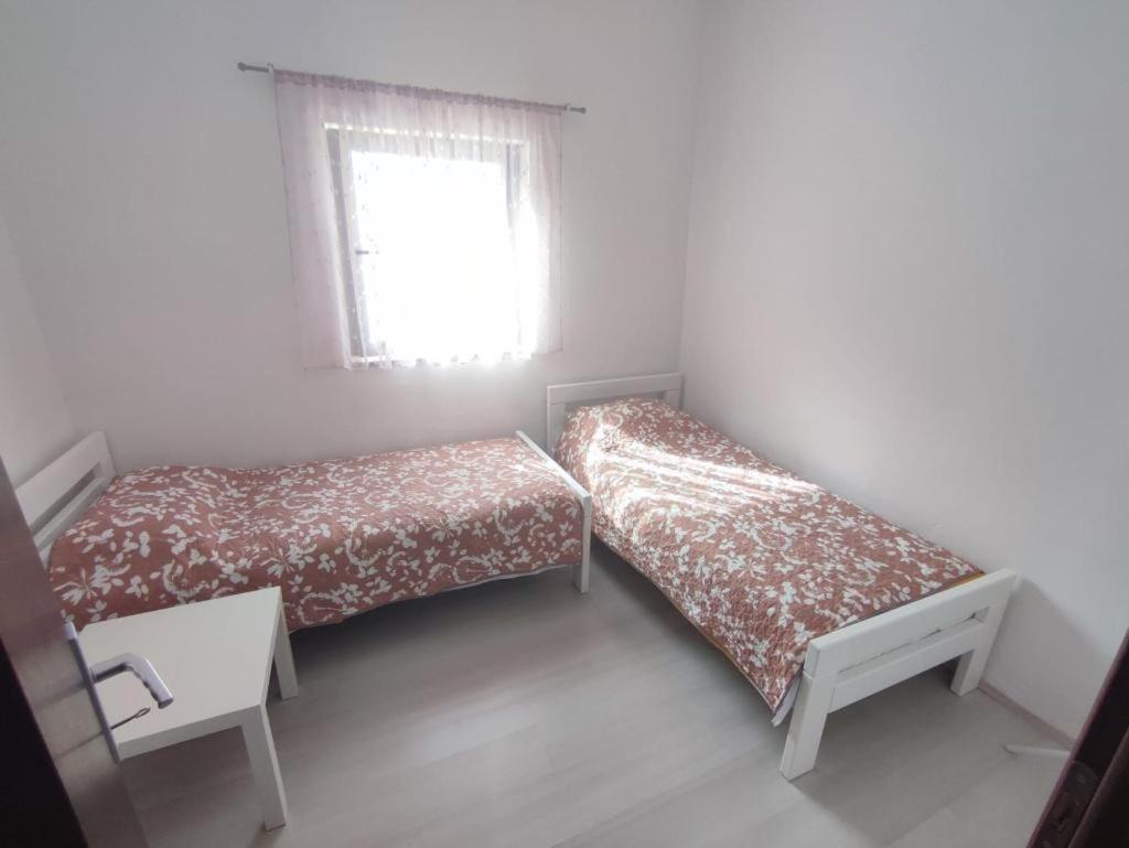 וודיצה Apartmani Mariva מראה חיצוני תמונה