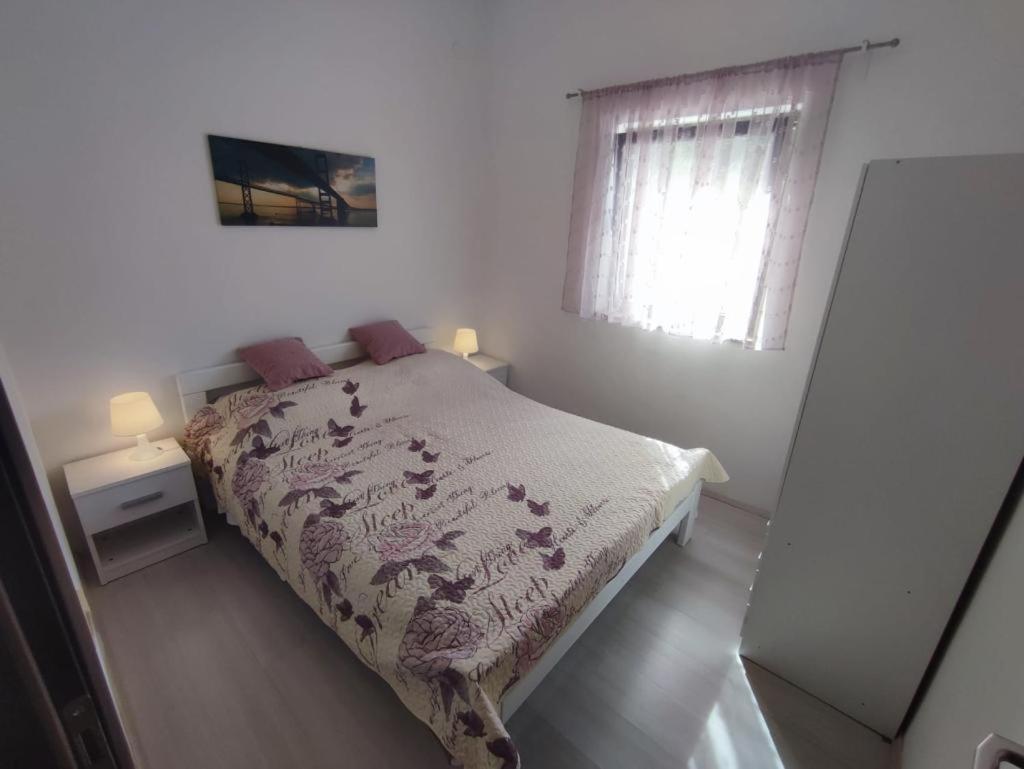 וודיצה Apartmani Mariva מראה חיצוני תמונה
